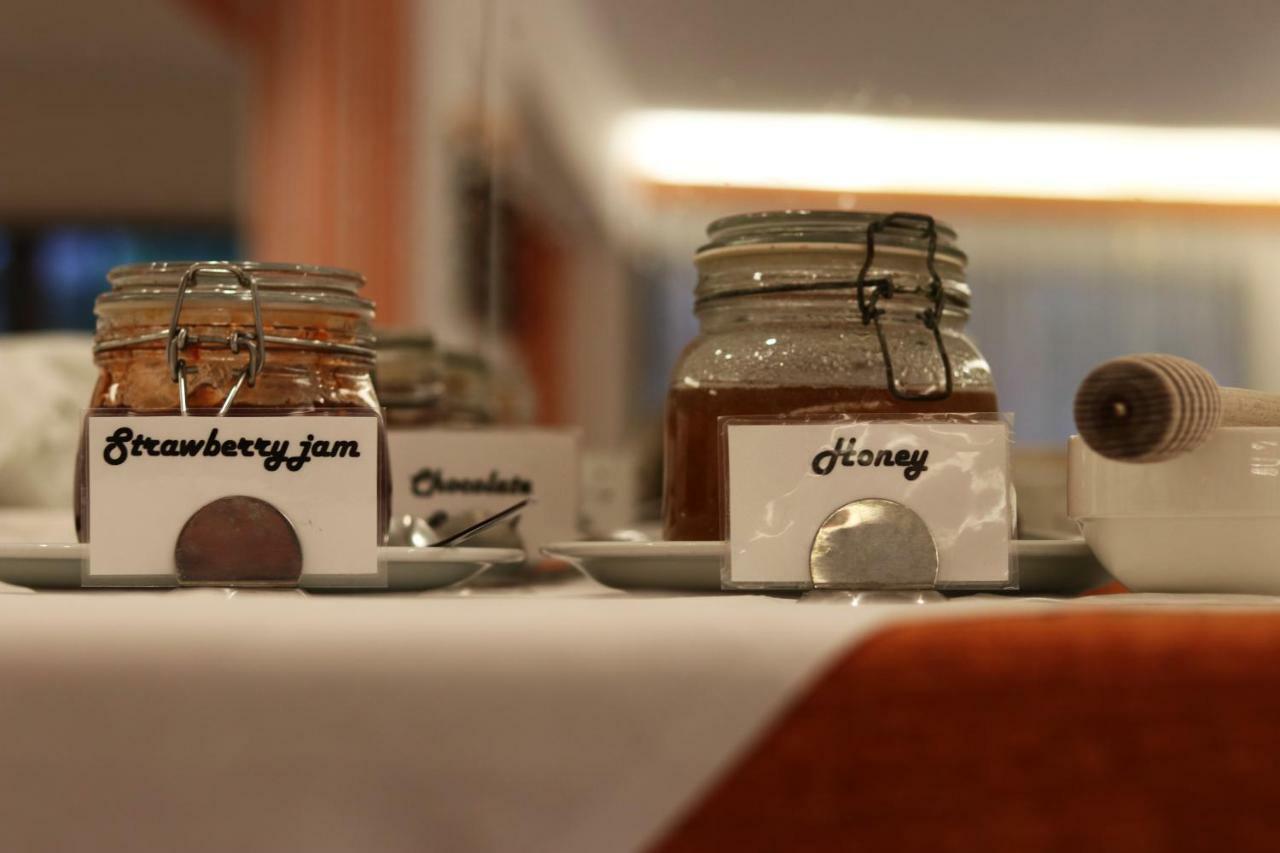 Pegasus Hotel Roda  Eksteriør billede